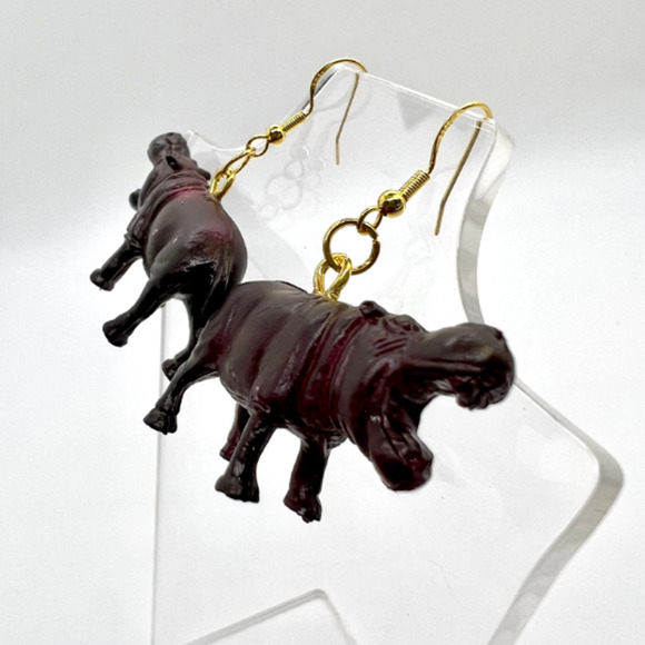 Hippo Earrings - Animal Earrings - Zoo Earrings - Teacher Earrings - Picture 4 of 9